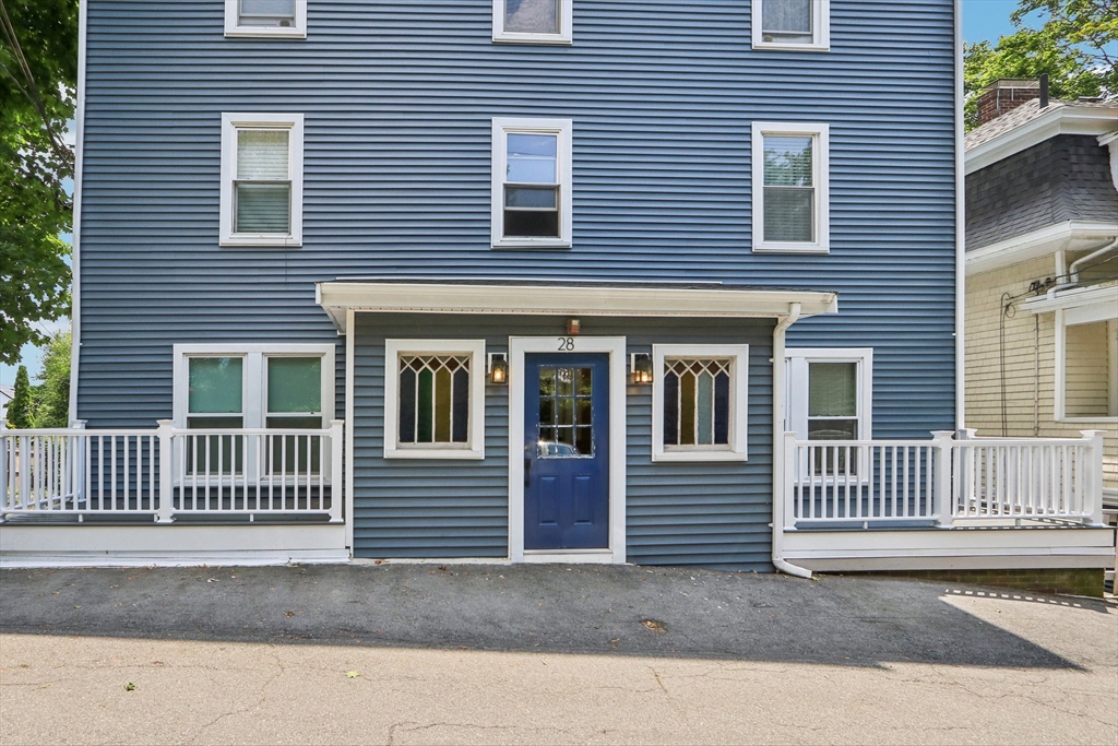 28 Claremont Ter # 3