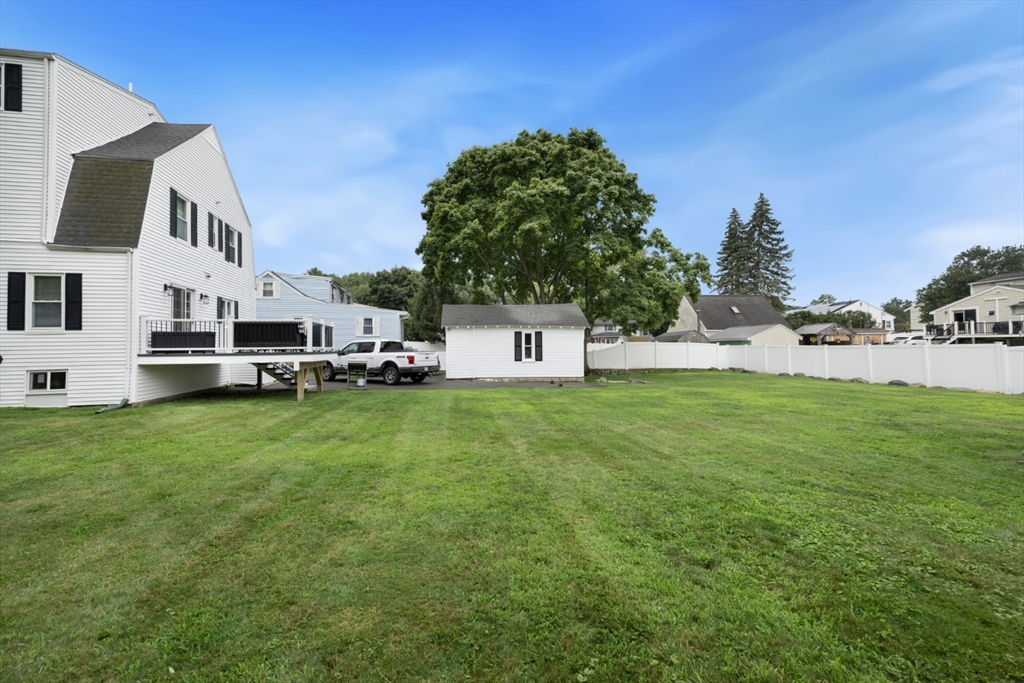 25 Herbert Ave