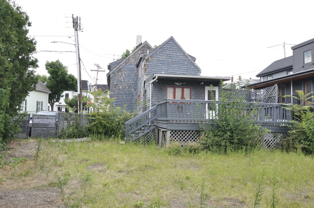 60 Franklin St