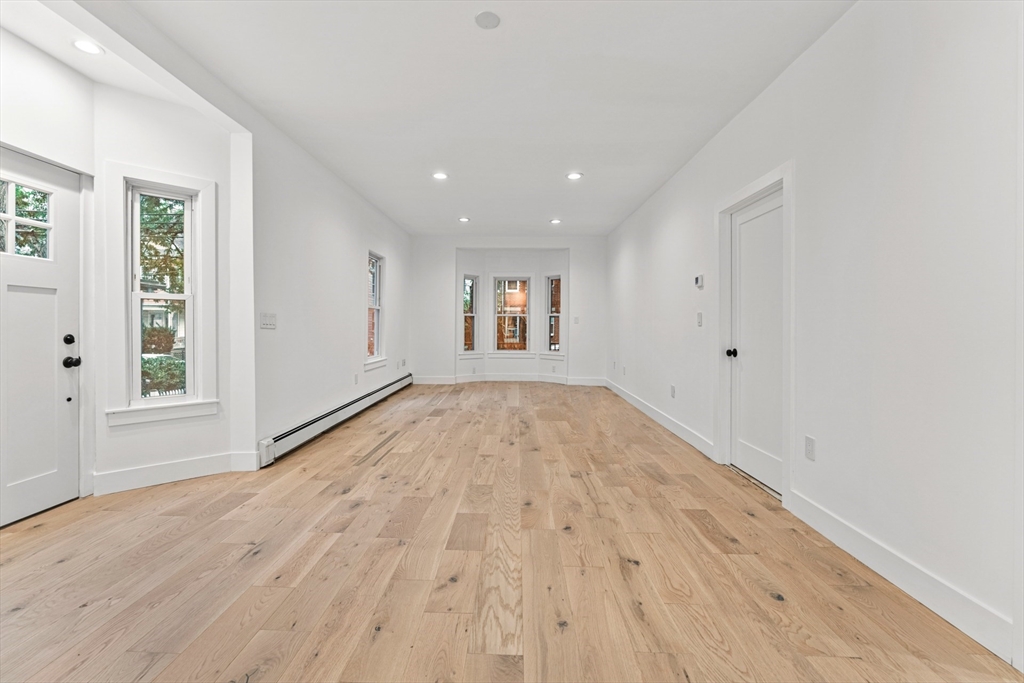 11 Chandler St # 1