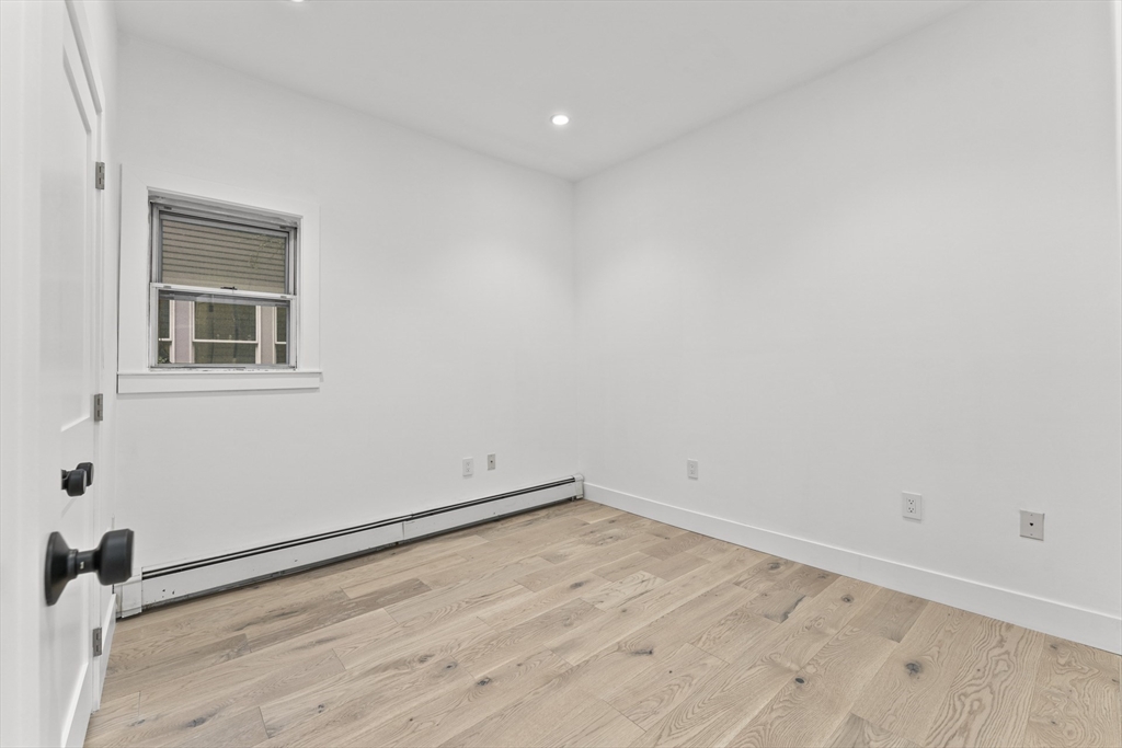 11 Chandler St # 1