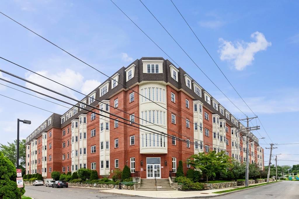 120 Wyllis Ave # 417