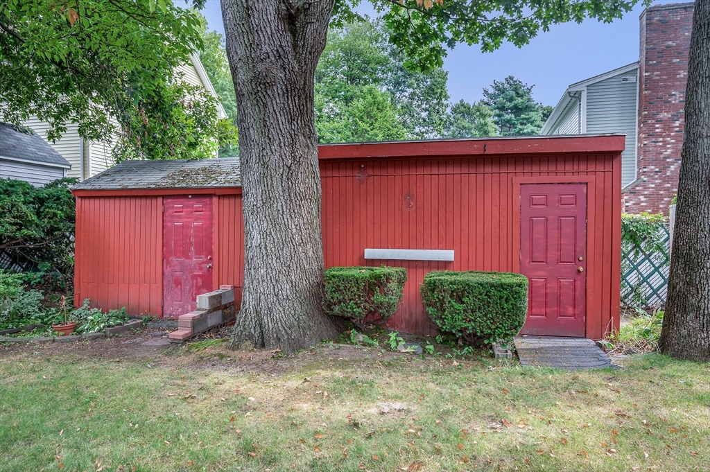 18 Spruce St