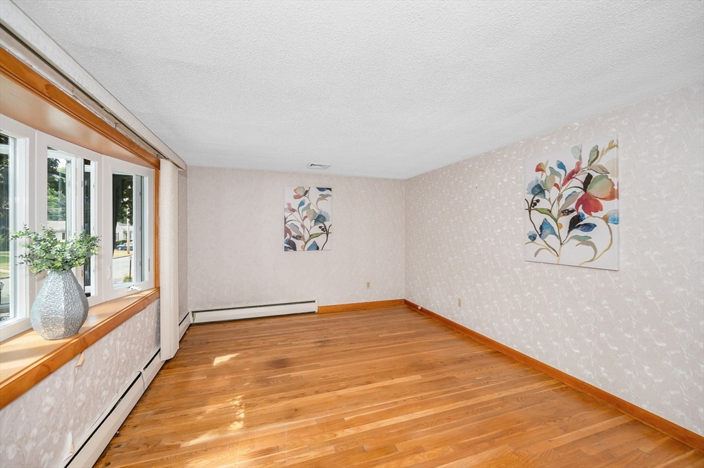 18 Spruce St