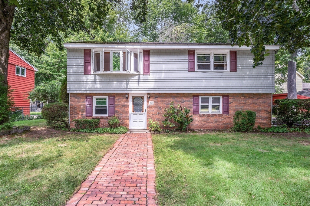 18 Spruce St