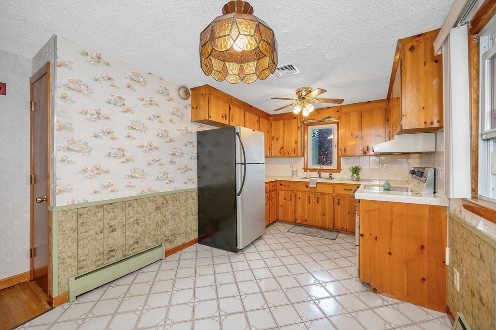 18 Spruce St