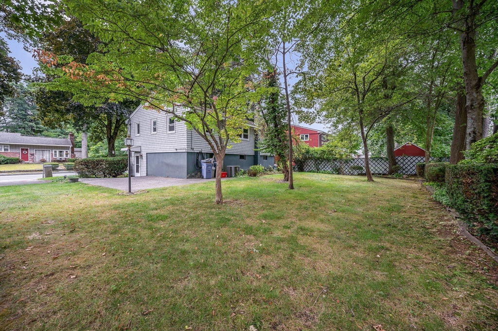 18 Spruce St