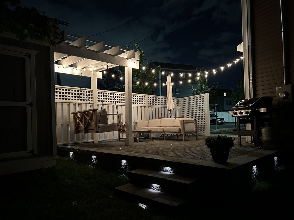 3 Burnham St # 1