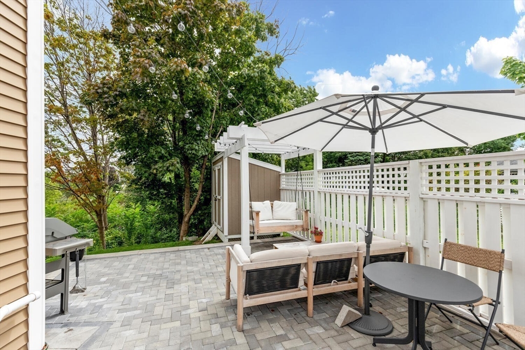3 Burnham St # 1