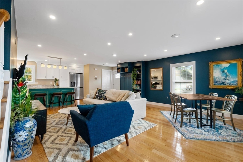 3 Burnham St # 1