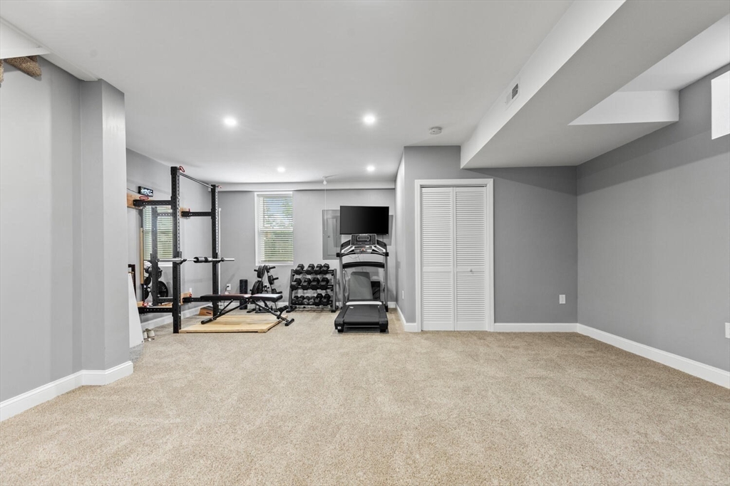 3 Burnham St # 1