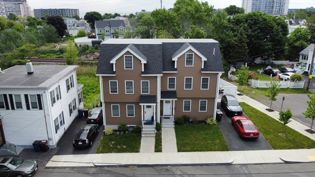 3 Burnham St # 1