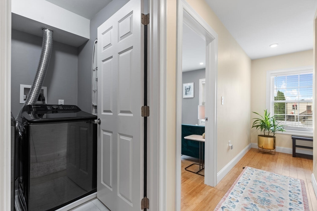 3 Burnham St # 1