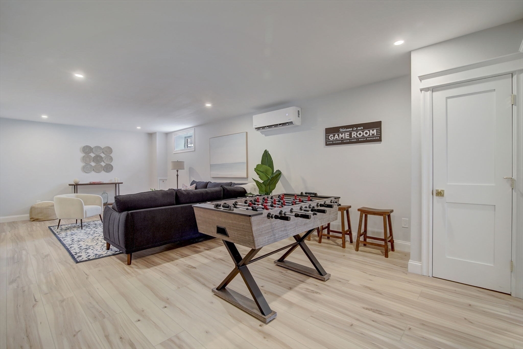27 Emerson Street # 27