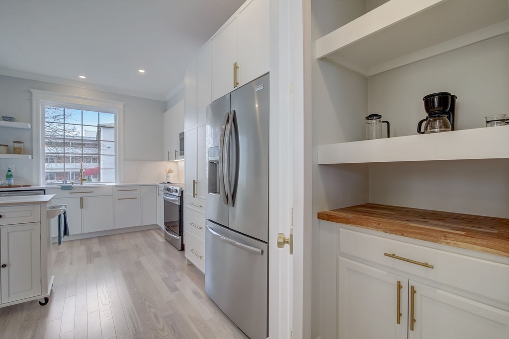 27 Emerson Street # 27