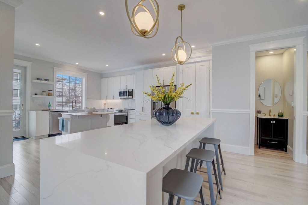 27 Emerson Street # 27