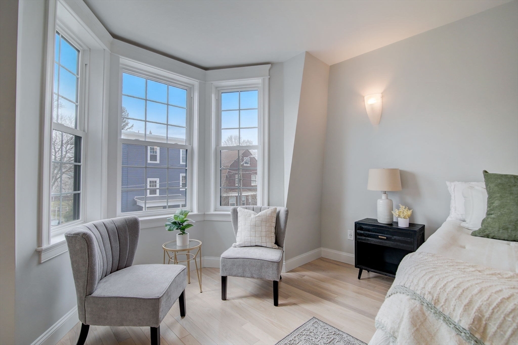 27 Emerson Street # 27