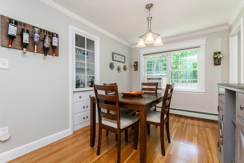 23 Thistledale Rd