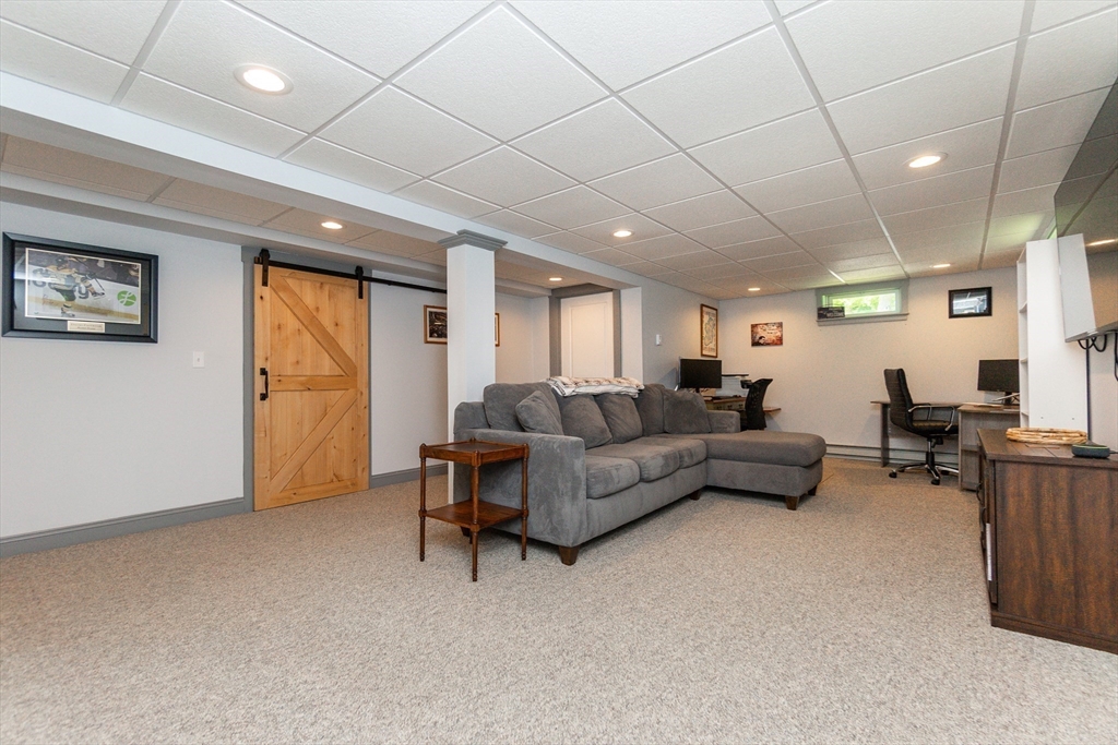23 Thistledale Rd