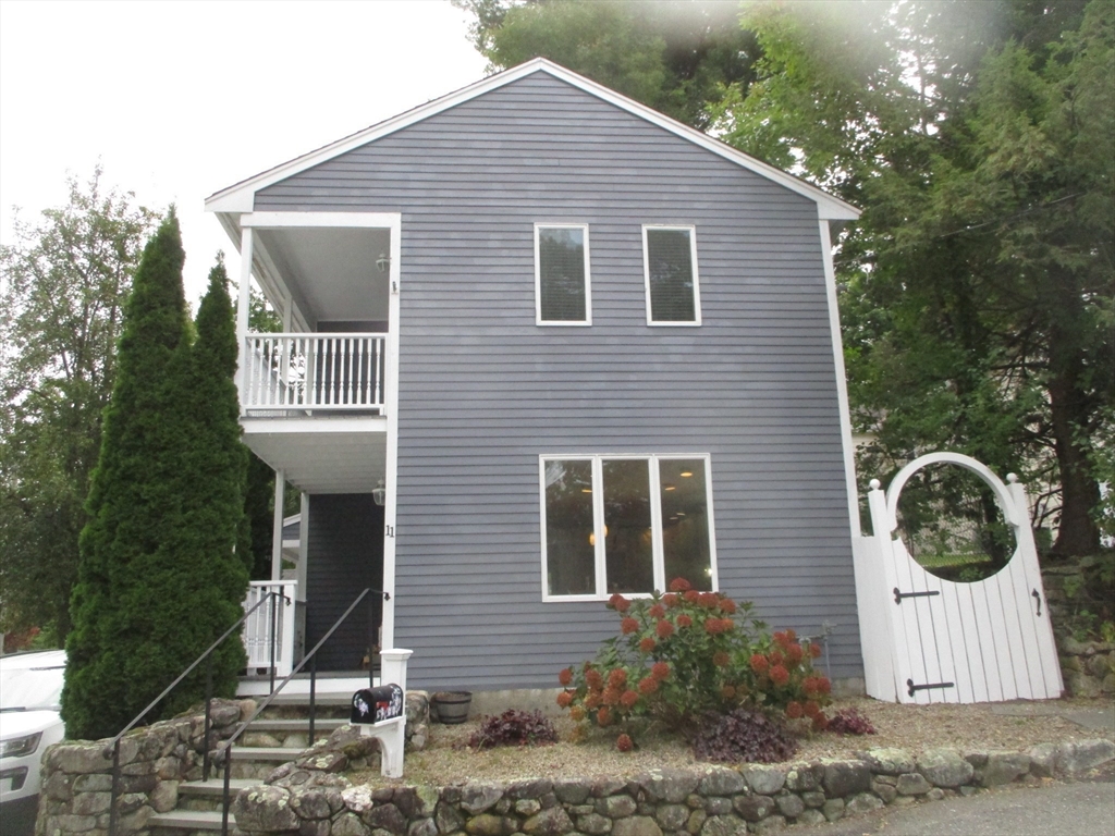11 Rockwood Road