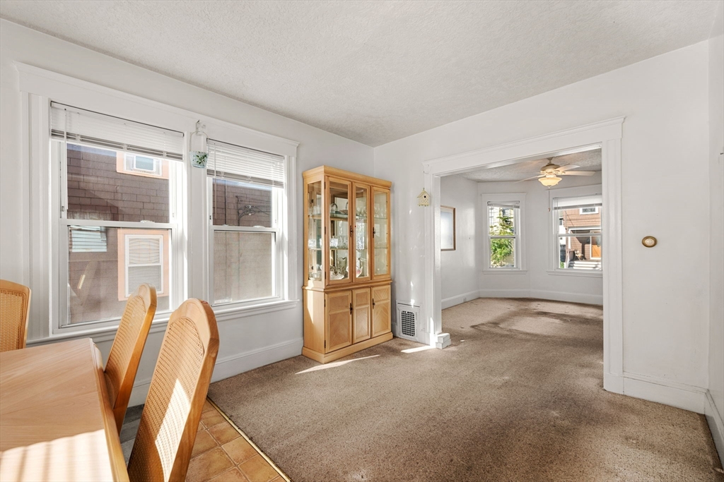 18 Edith St