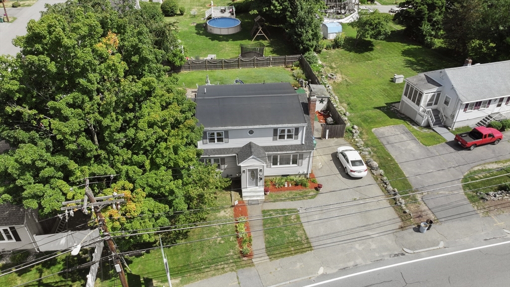 64 Winn St