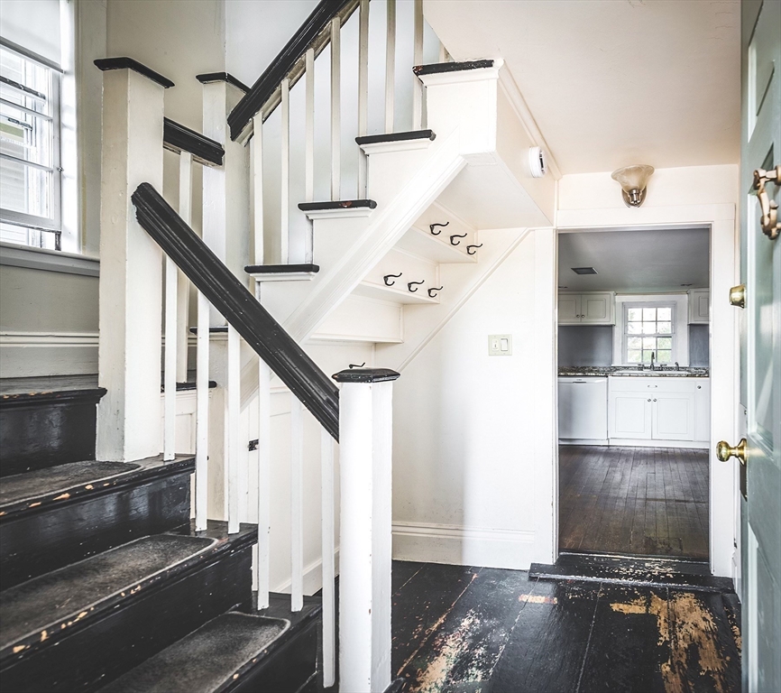 26 East St