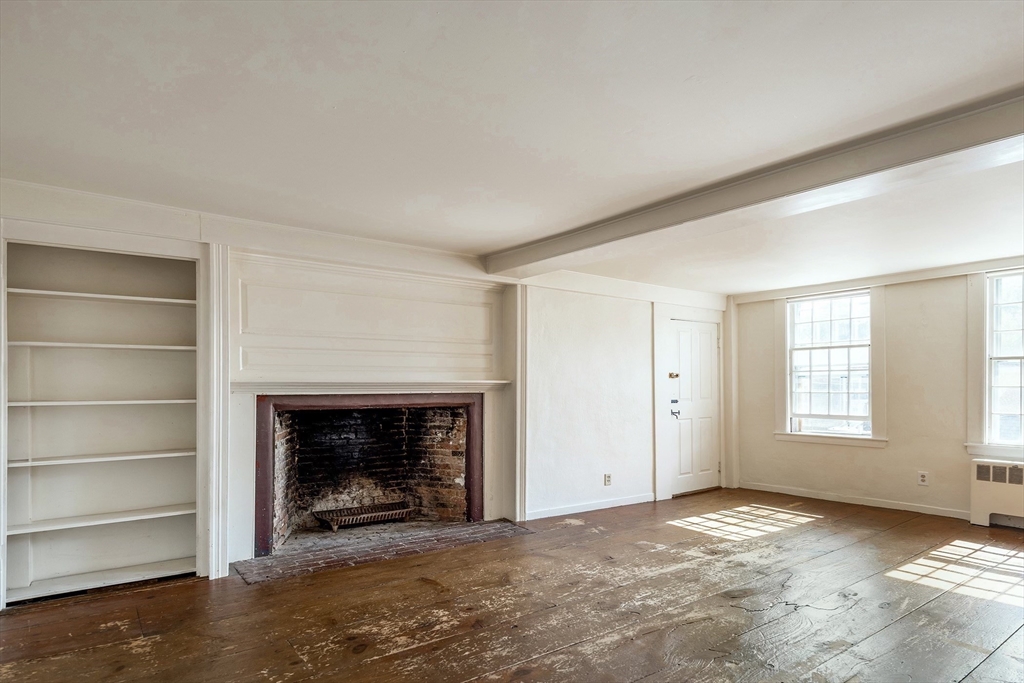 26 East St