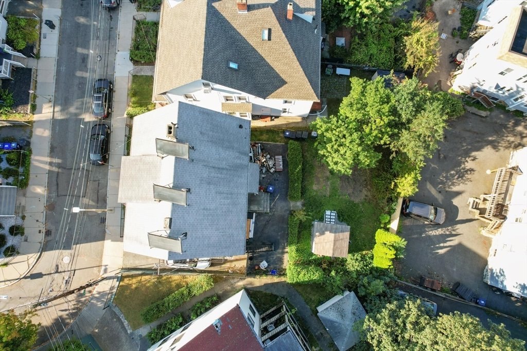 14 Islington St