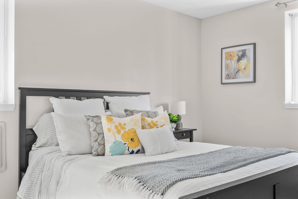 326 Broadway # 13