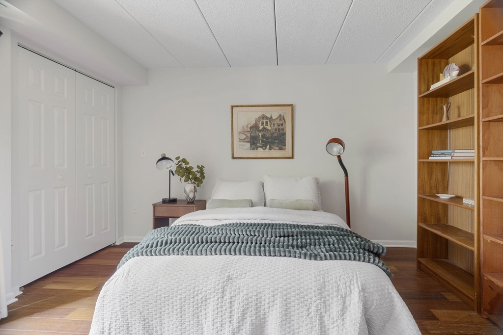 44 Concord Ave # 202