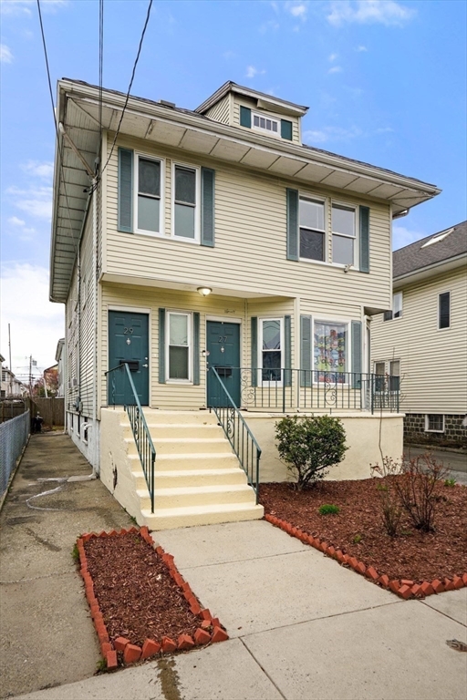 27 Alexander Ave # 29