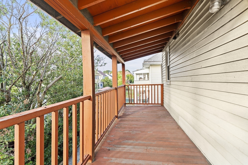 27 Alexander Ave # 29