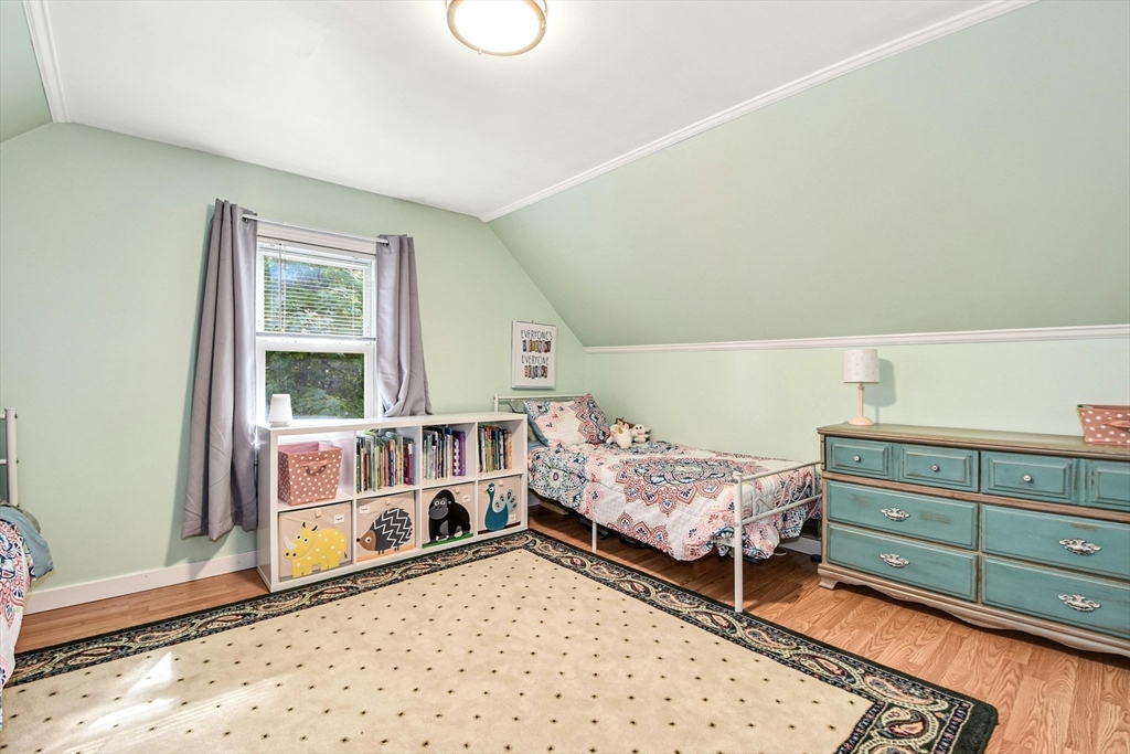 42 Lillian St