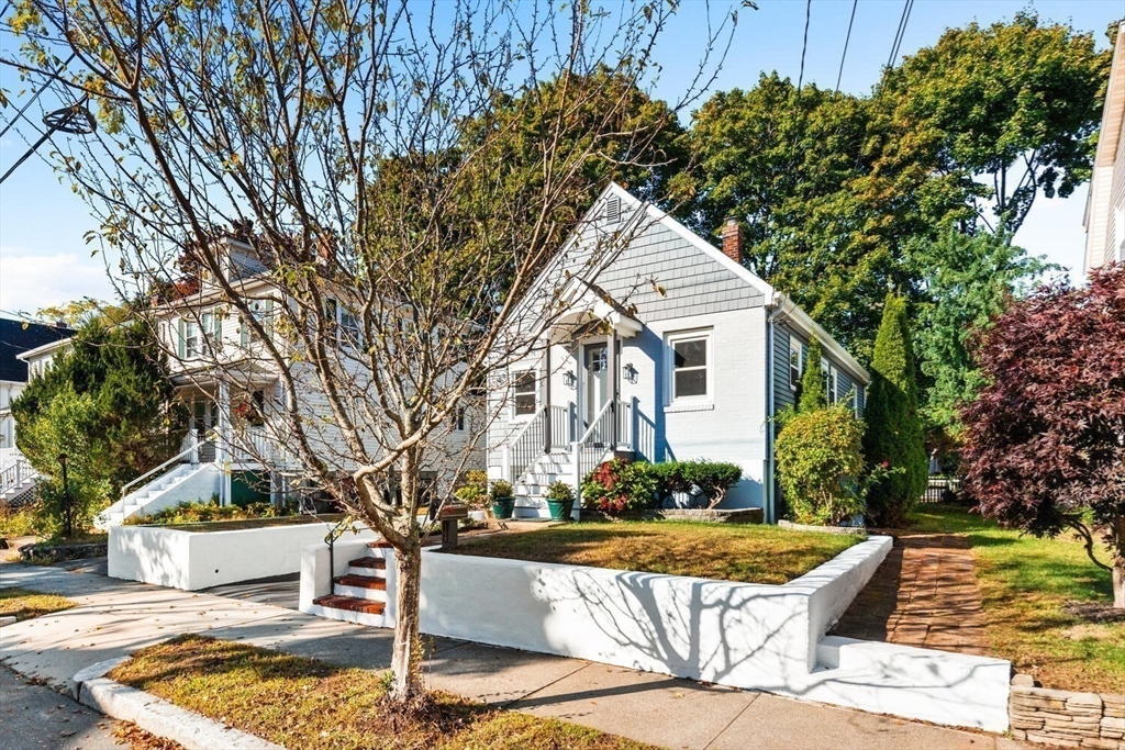 108 Derby Rd