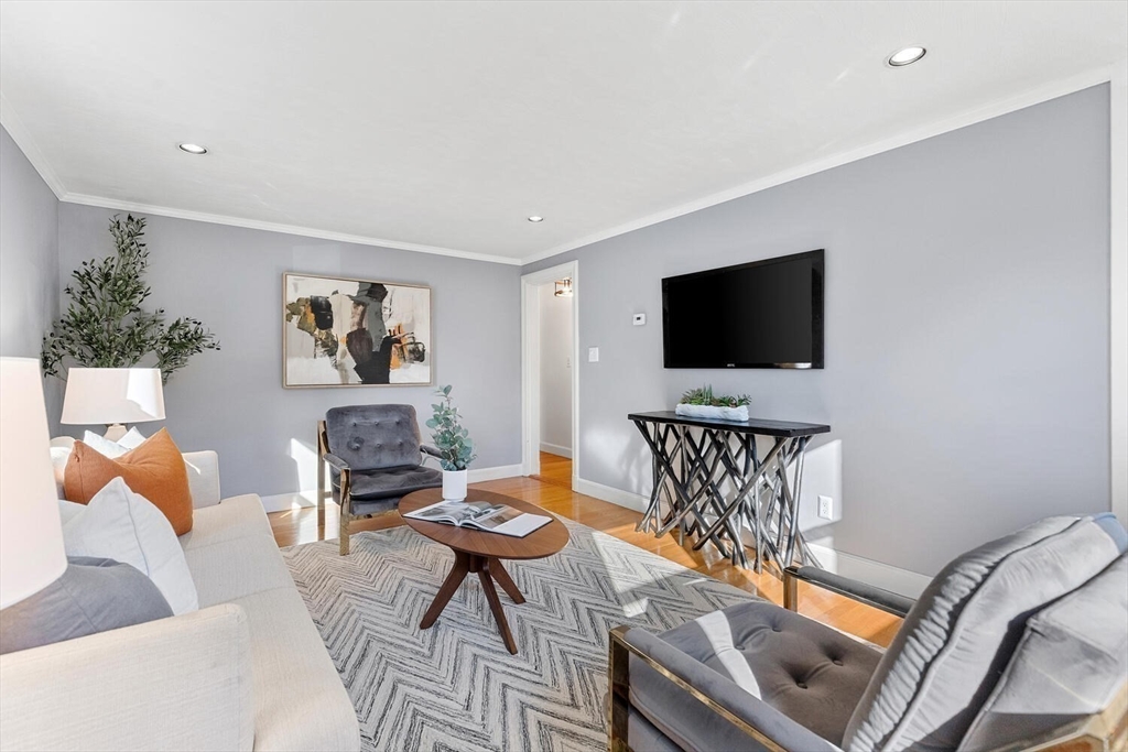108 Derby Rd