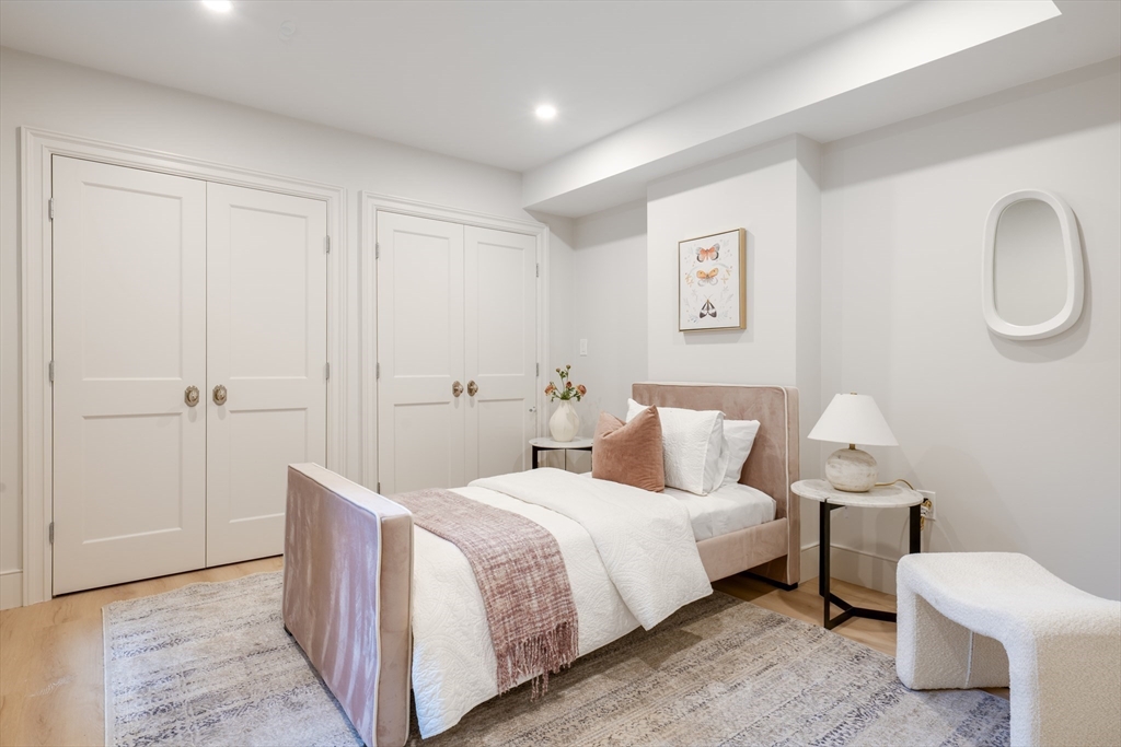 34 Pearl Street # 1