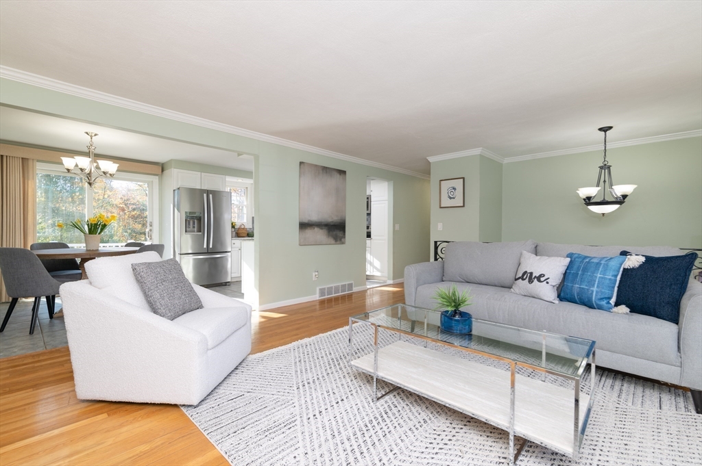 121 Elderberry Cir