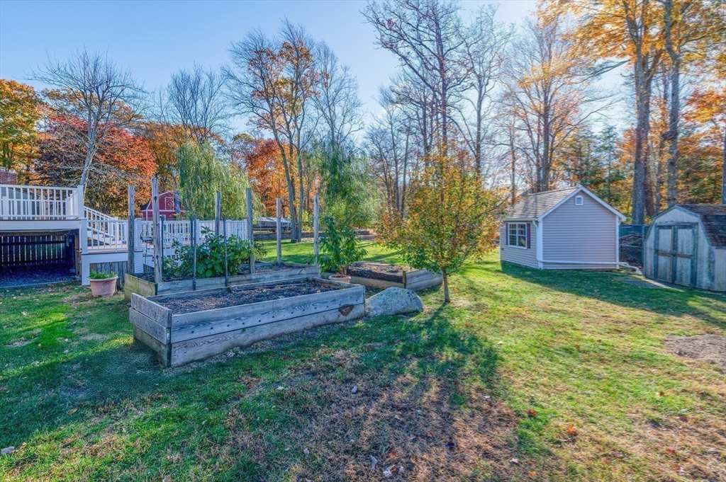 121 Elderberry Cir