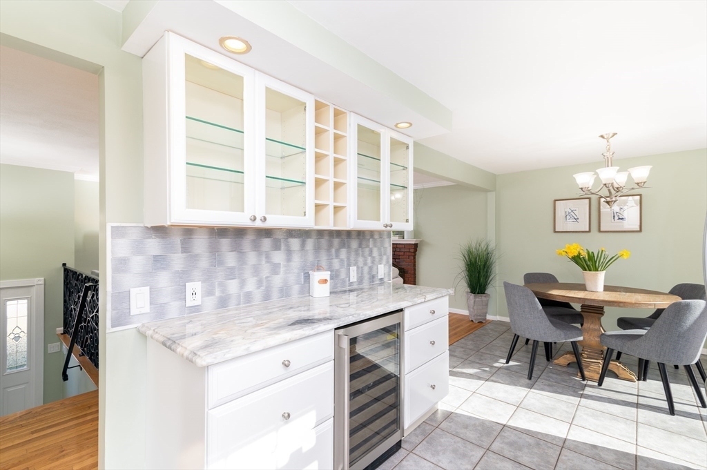 121 Elderberry Cir
