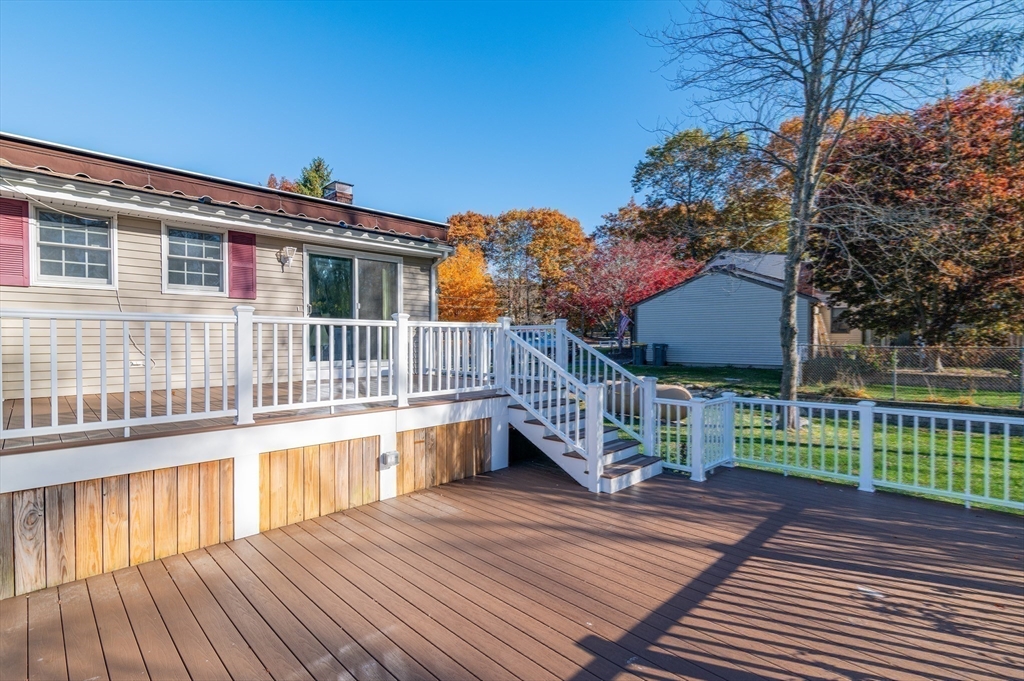 121 Elderberry Cir