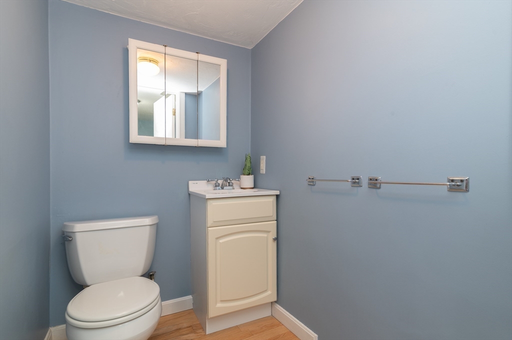 121 Elderberry Cir