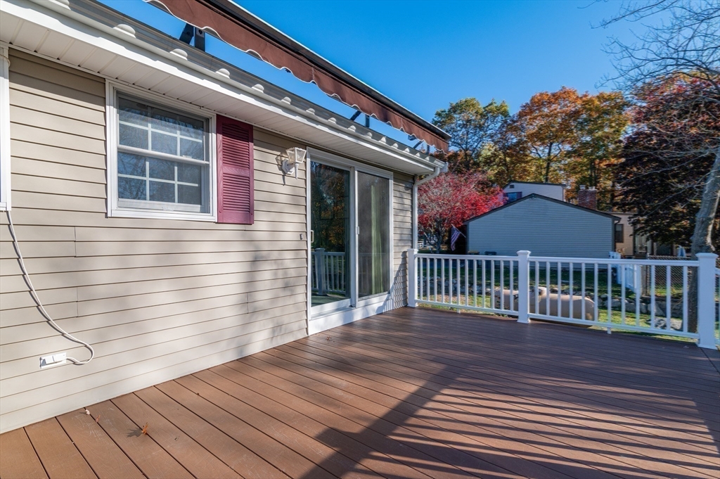 121 Elderberry Cir