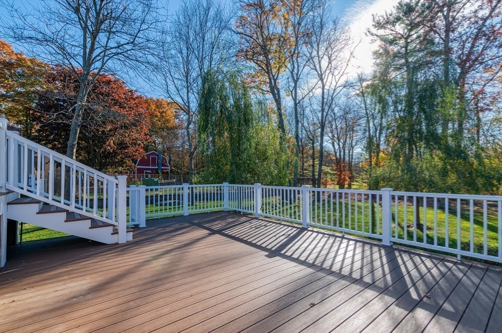 121 Elderberry Cir