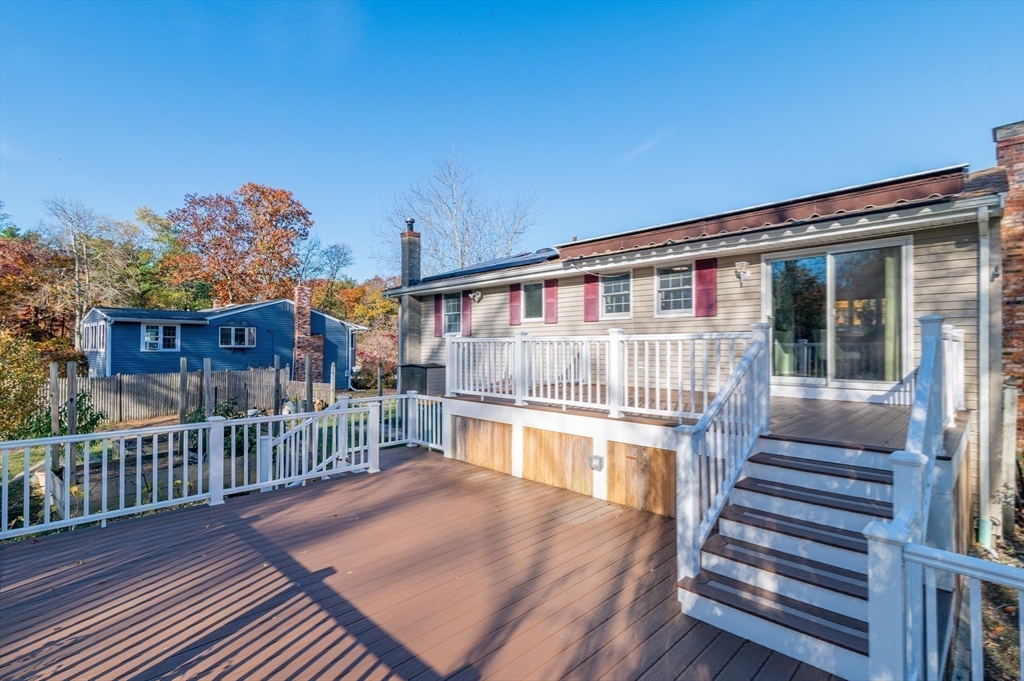 121 Elderberry Cir