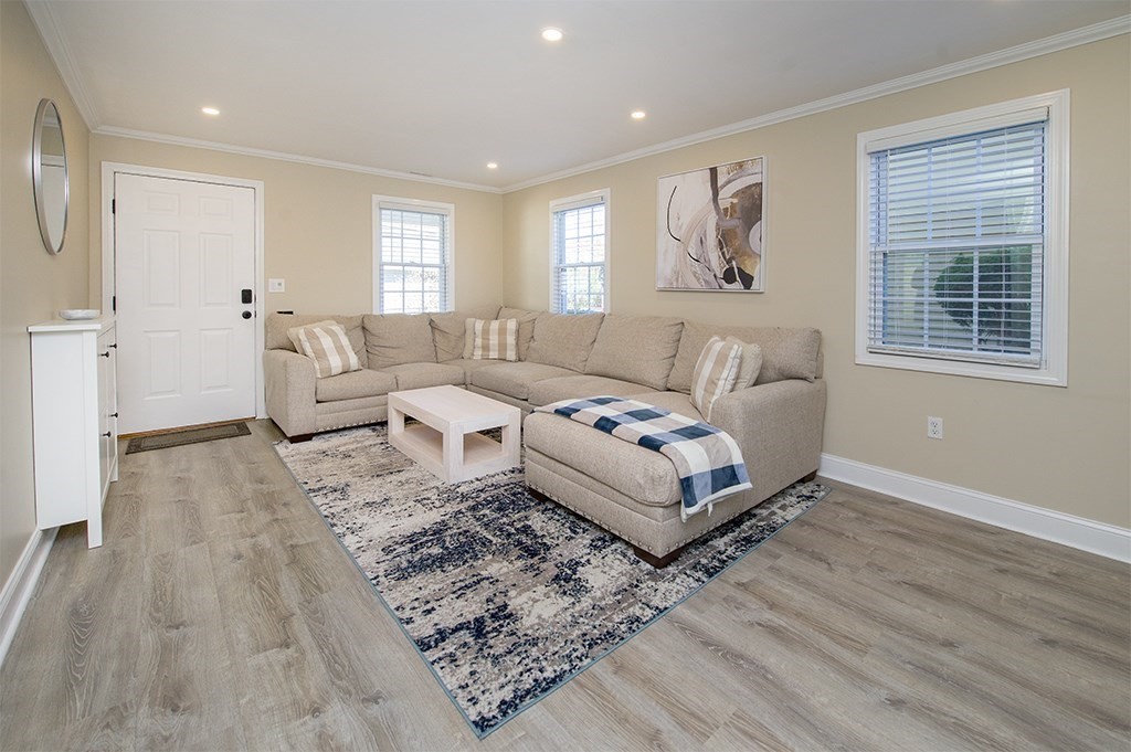 7 Pamela Ln # 7