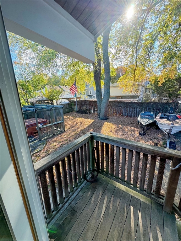 51 Oakwood Ave