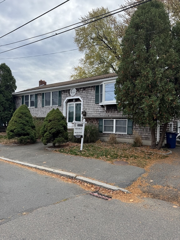 51 Oakwood Ave