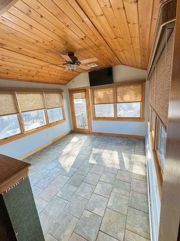 51 Oakwood Ave