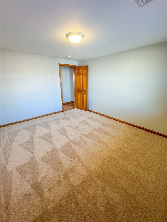 51 Oakwood Ave